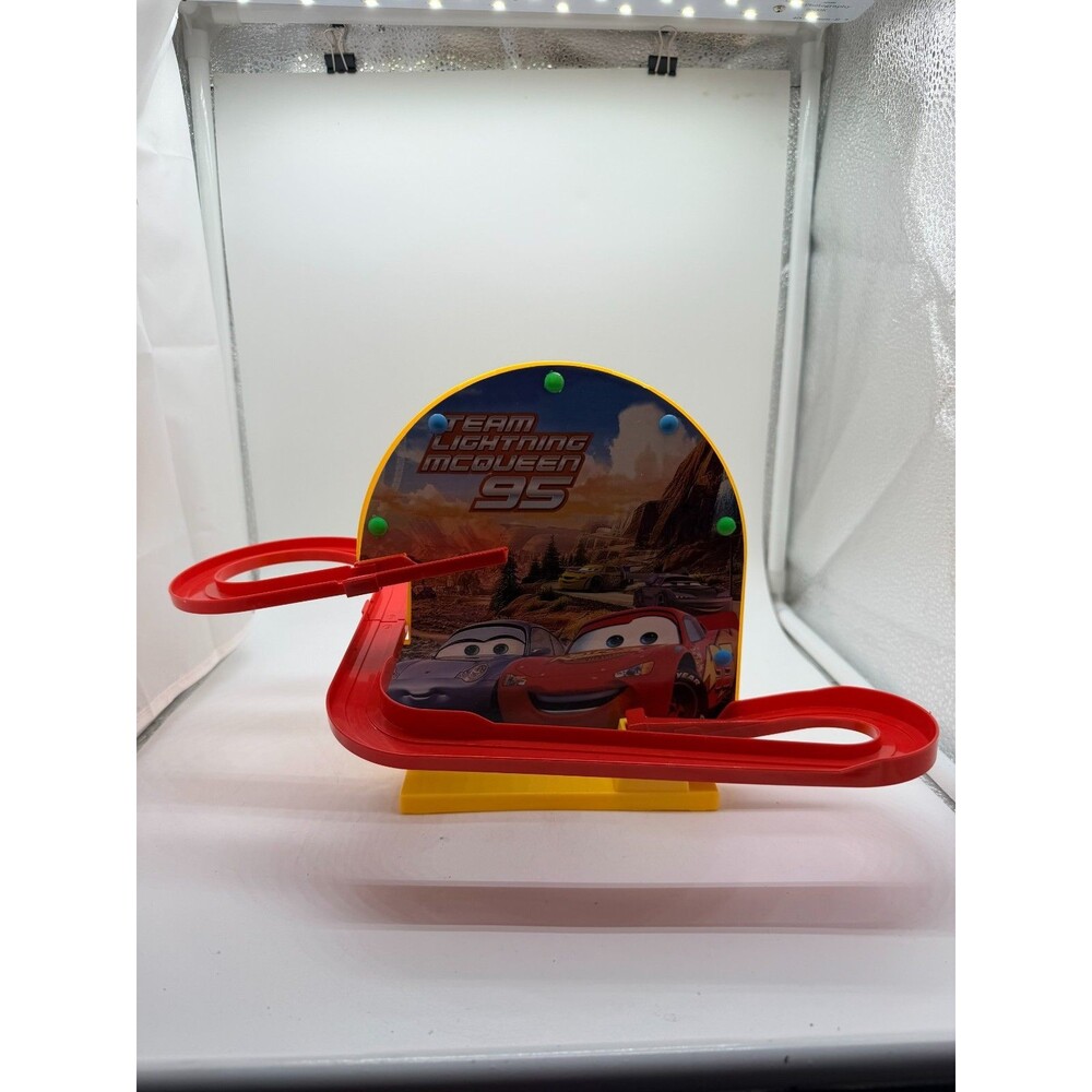 Disney Pixar Cars Team Lightning McQueen 95 Red Track Playset Toy Yellow Base